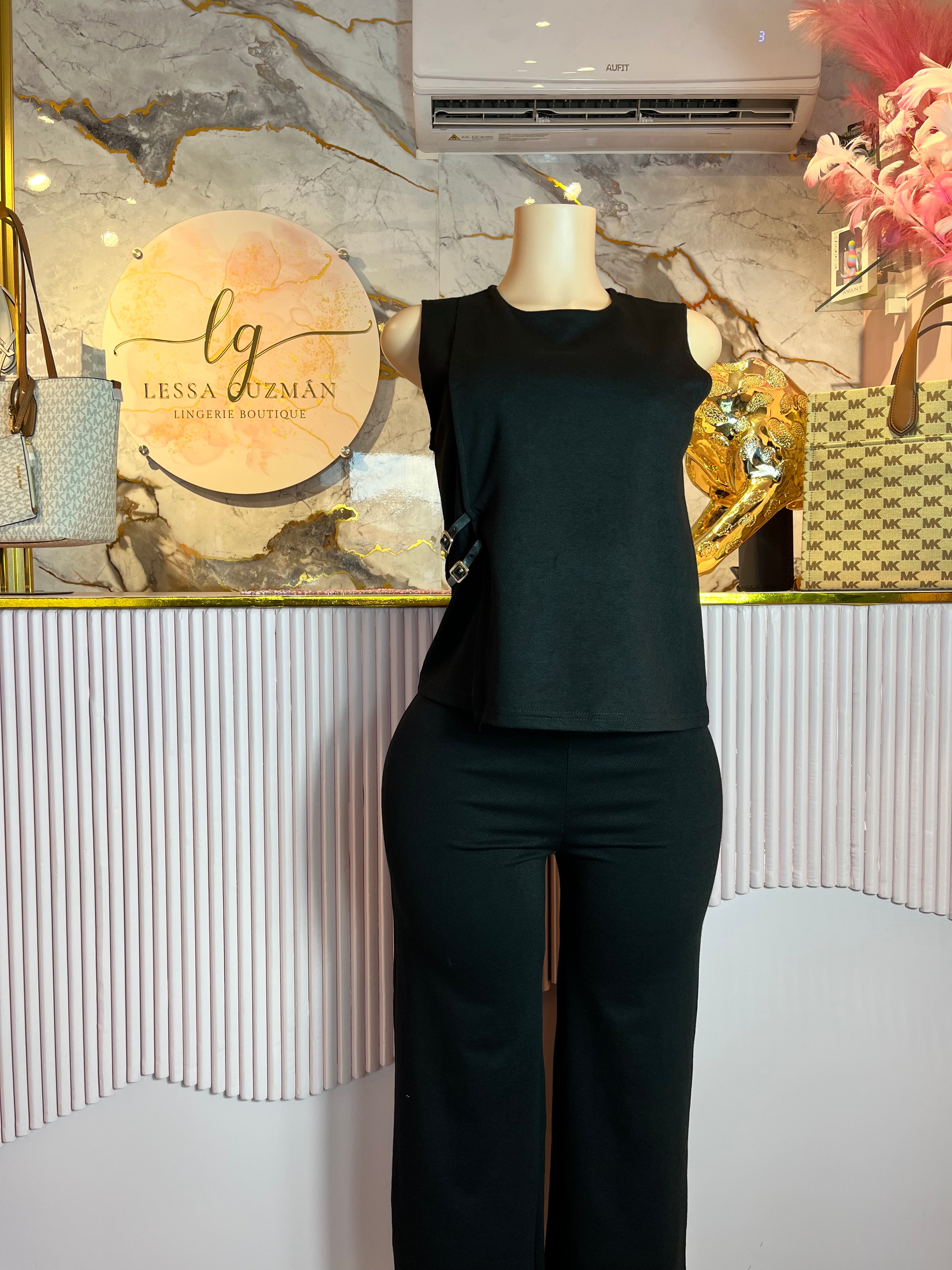 Conjunto Negro con 2 Cintillos