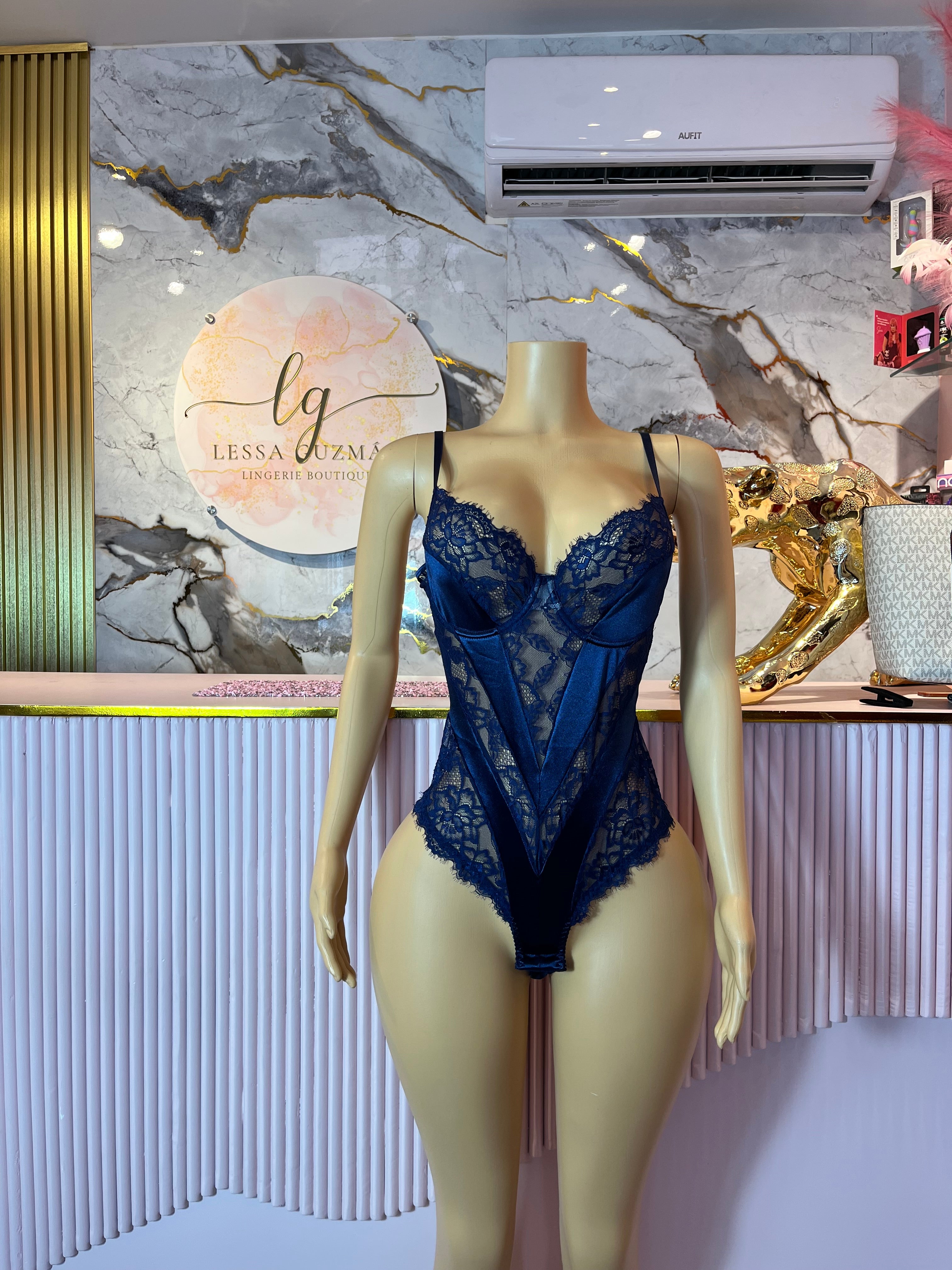 012 Body azul de satin