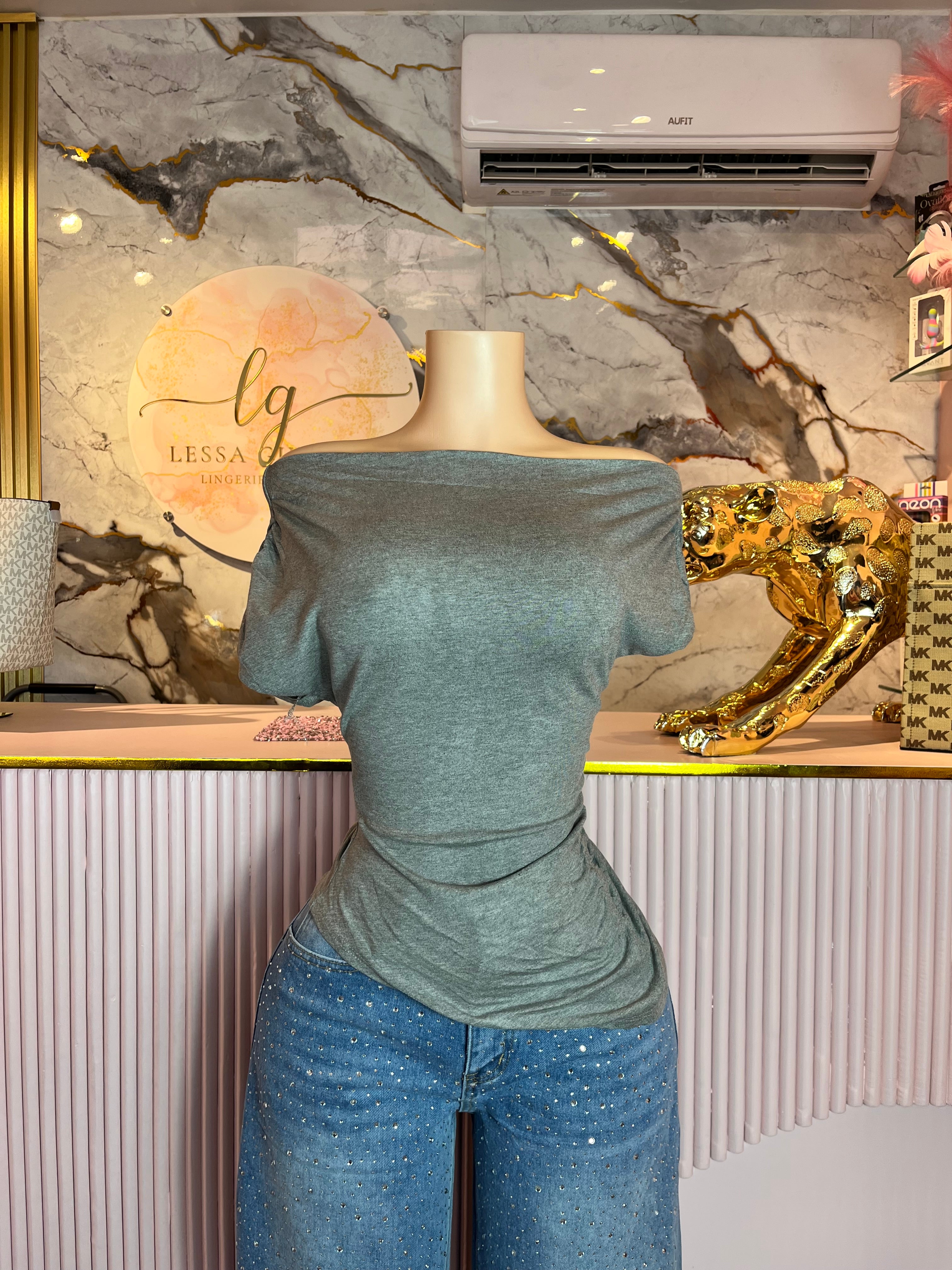 Blusa hombro descubierto