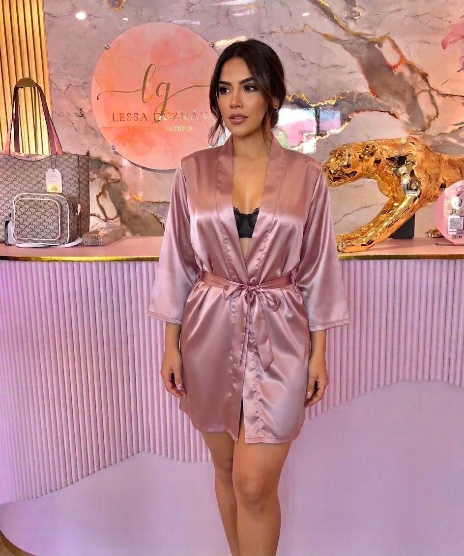 Bata De Seda Rosa