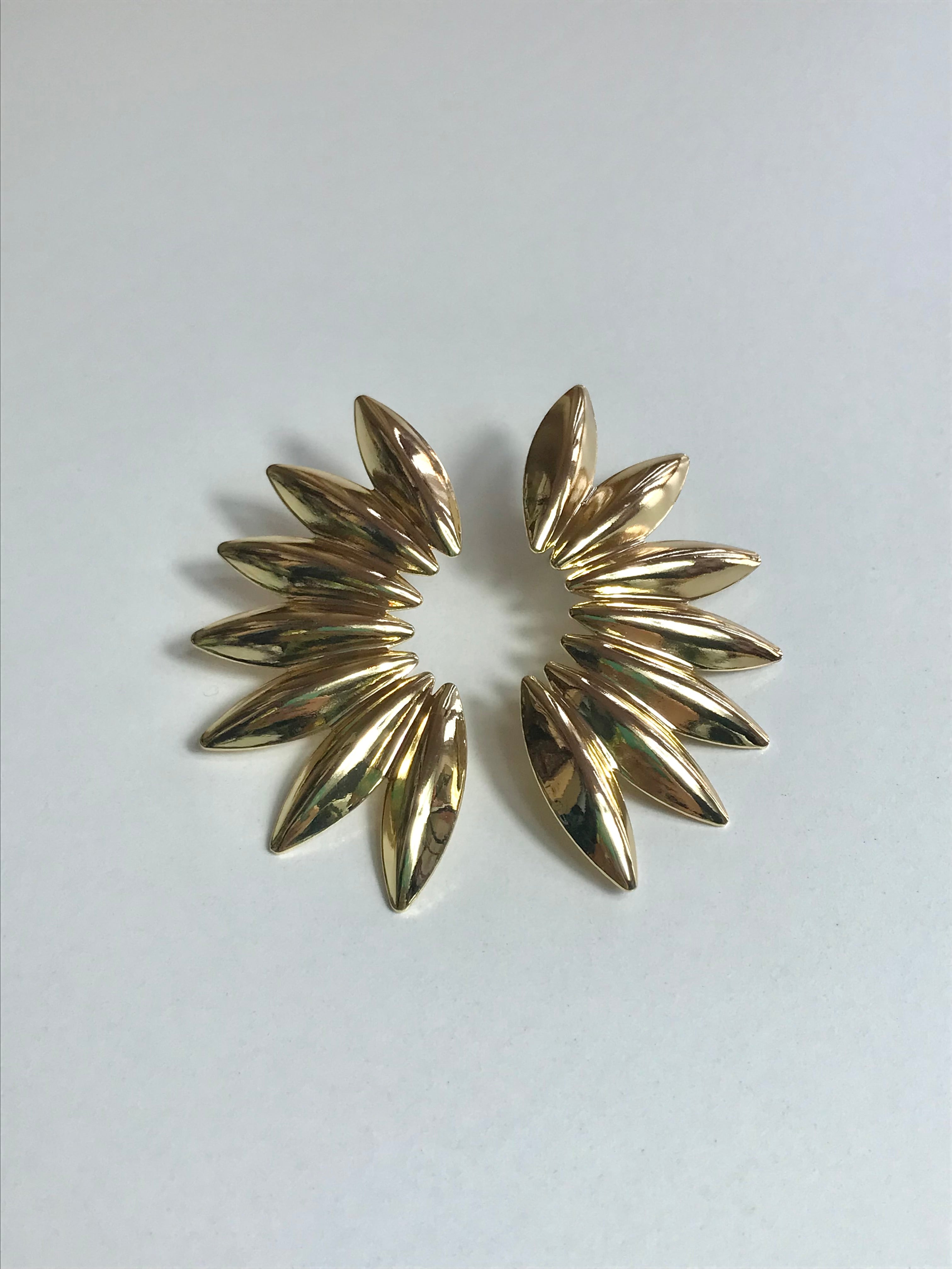 Aretes