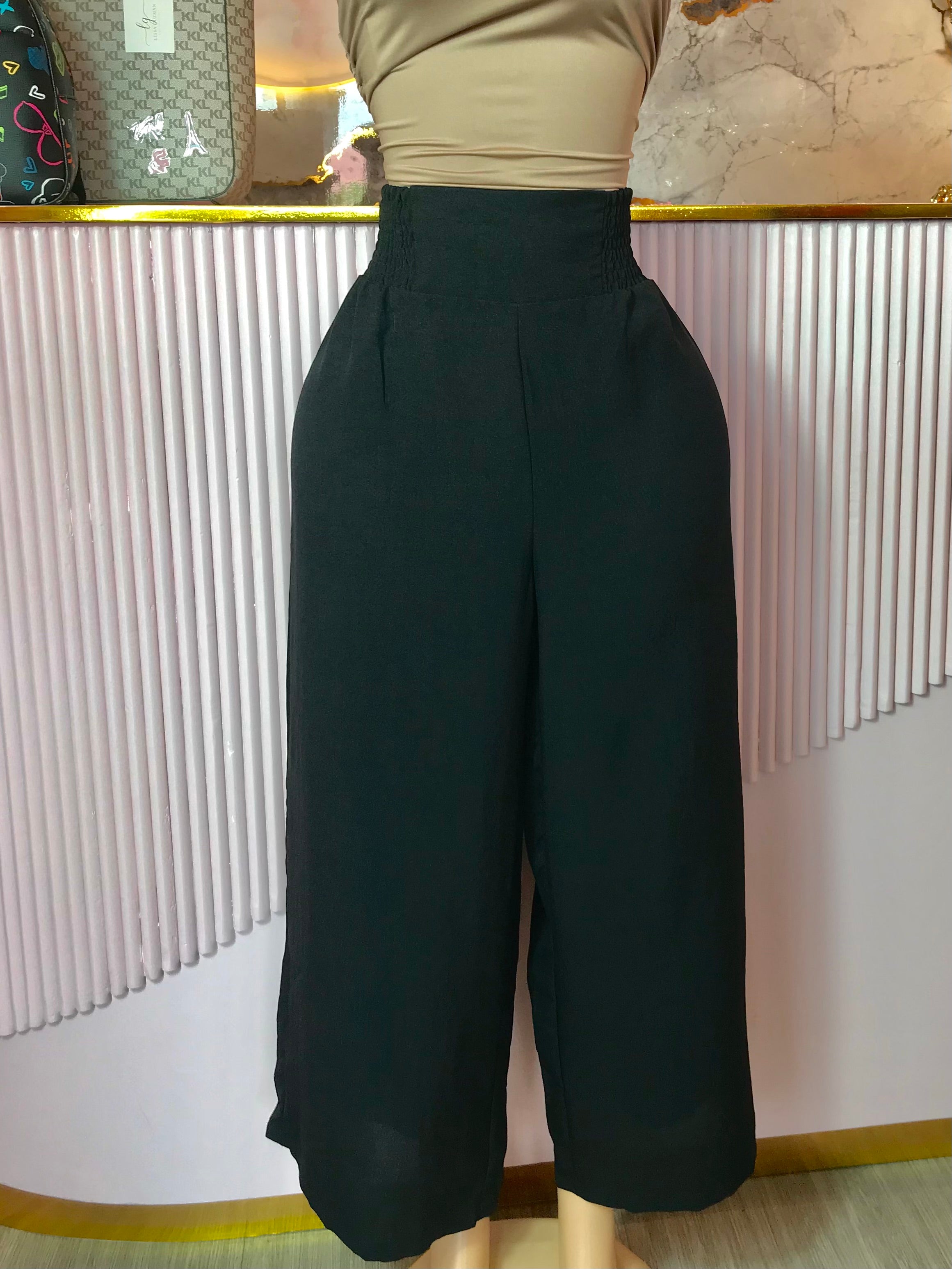 Pantalón negro