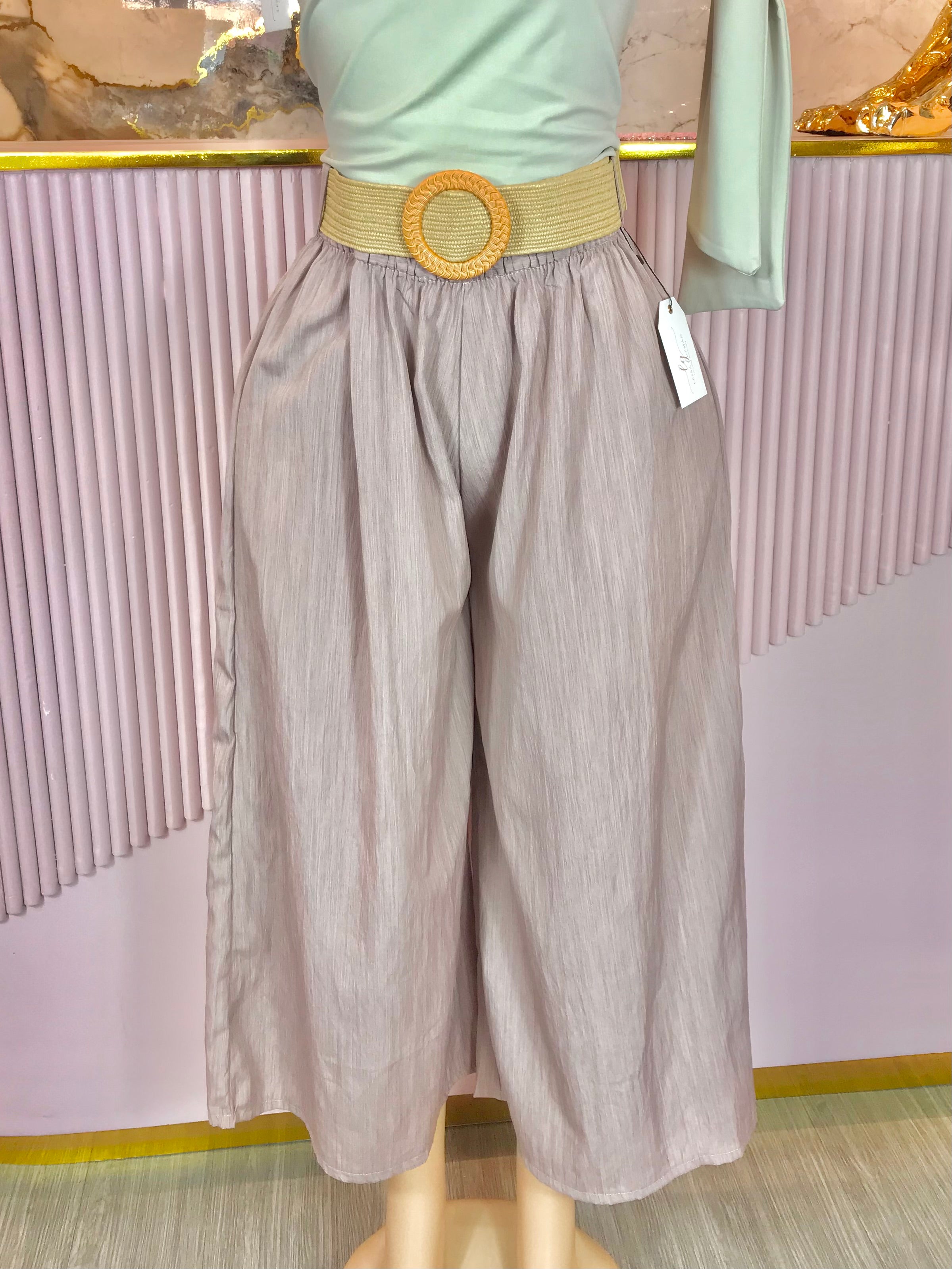 Pantalones con cinto