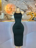 Vestido negro sin espalda