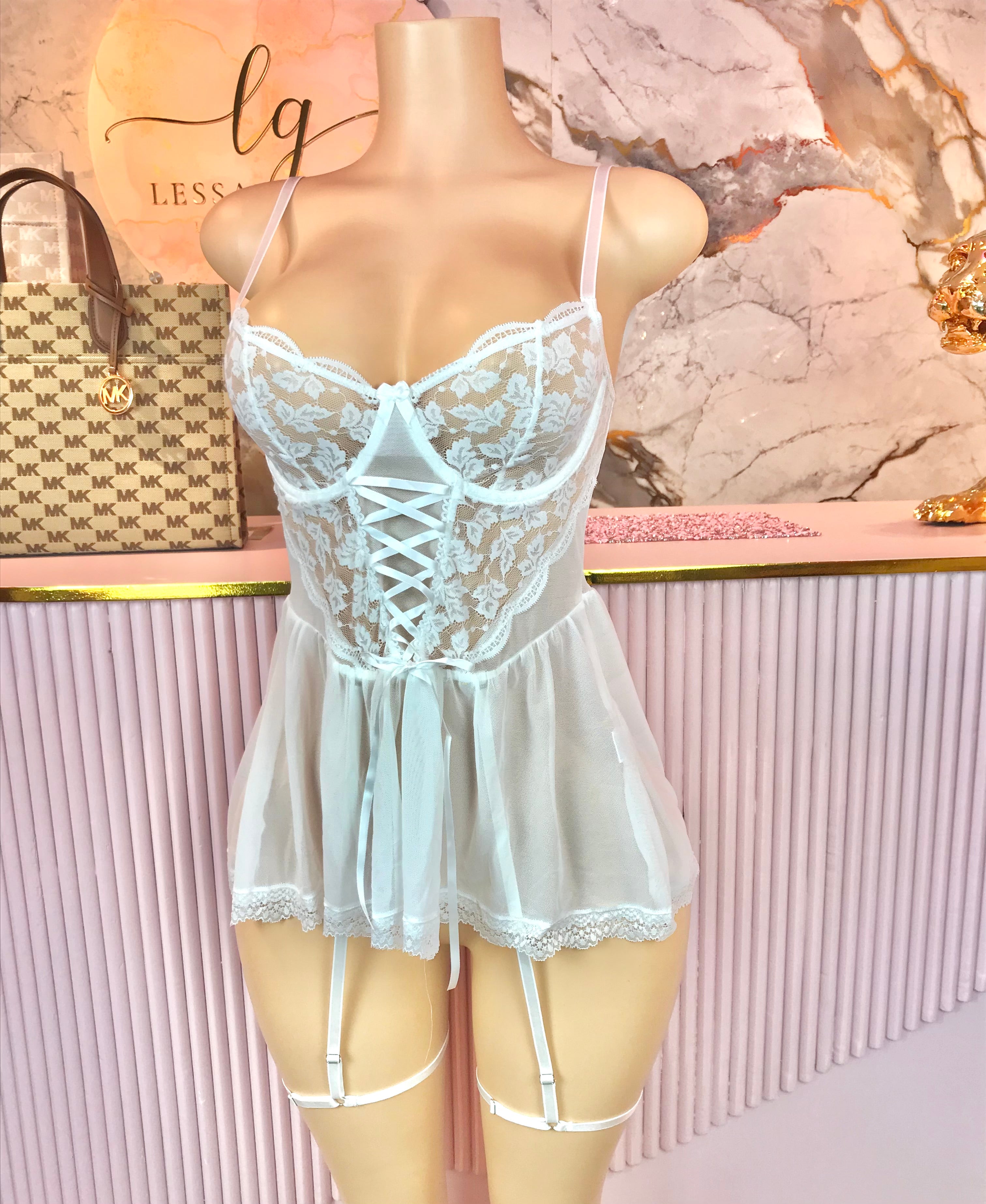 002 Lencería vestido corset blanco