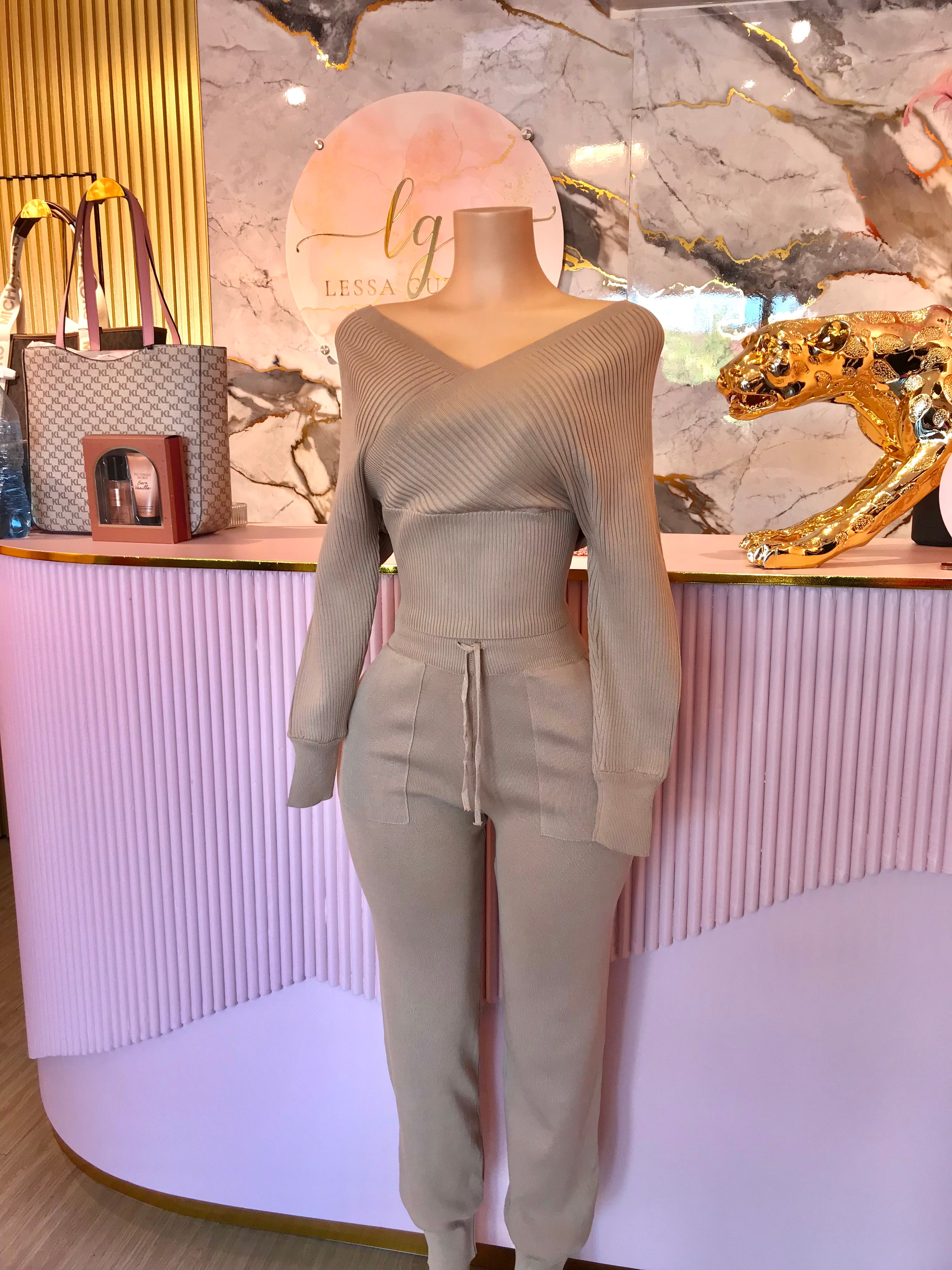 Conjunto Suéter y Pantalón