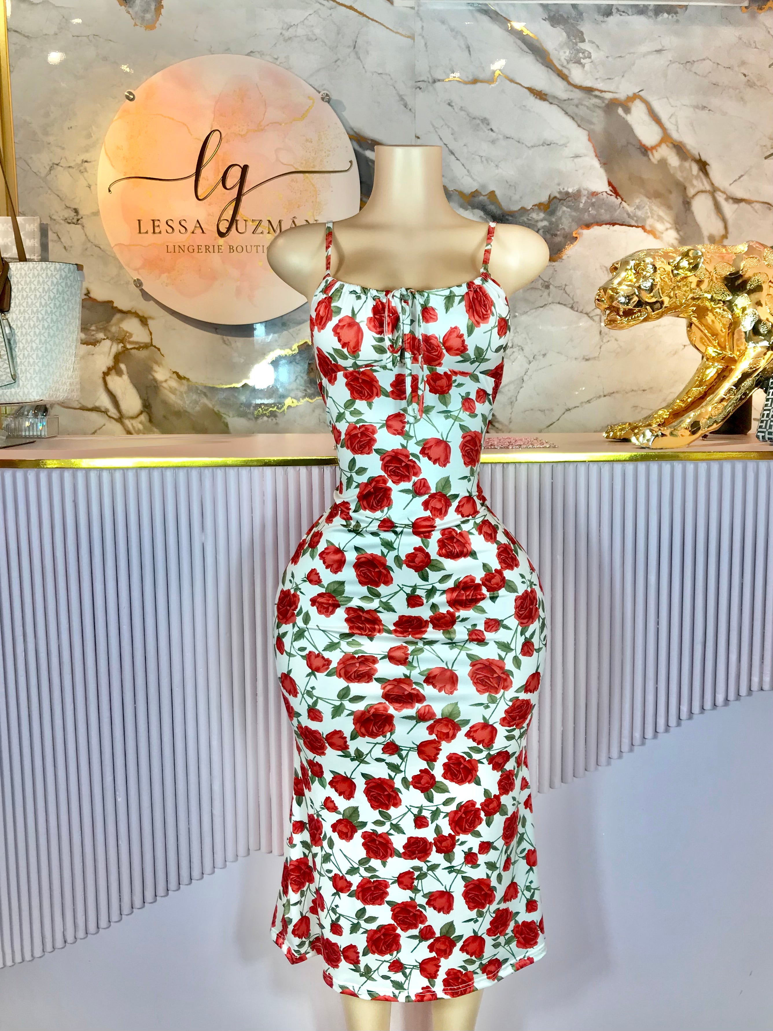Vestido rosas rojas