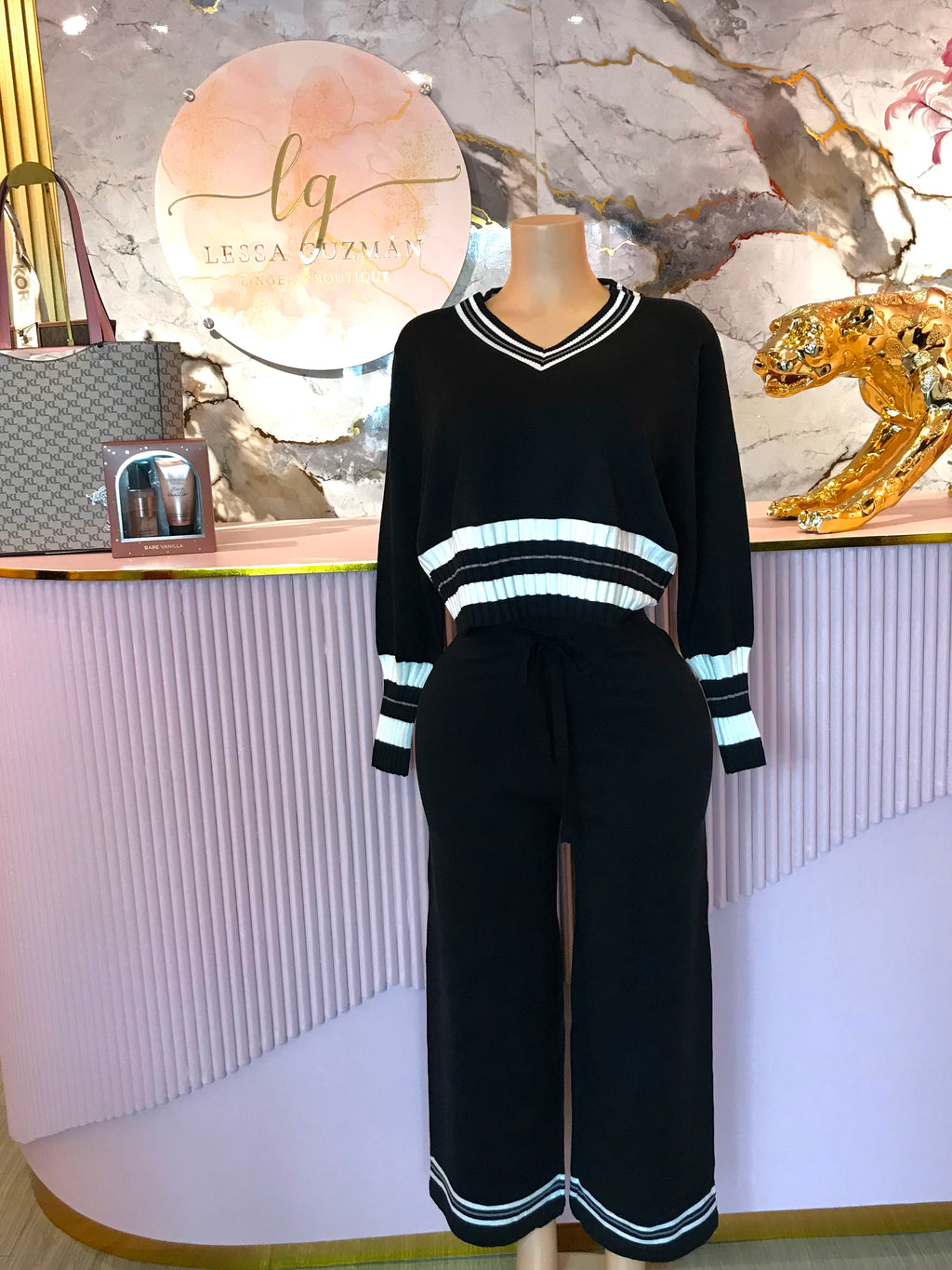 Conjunto de Pantalón y Suéter