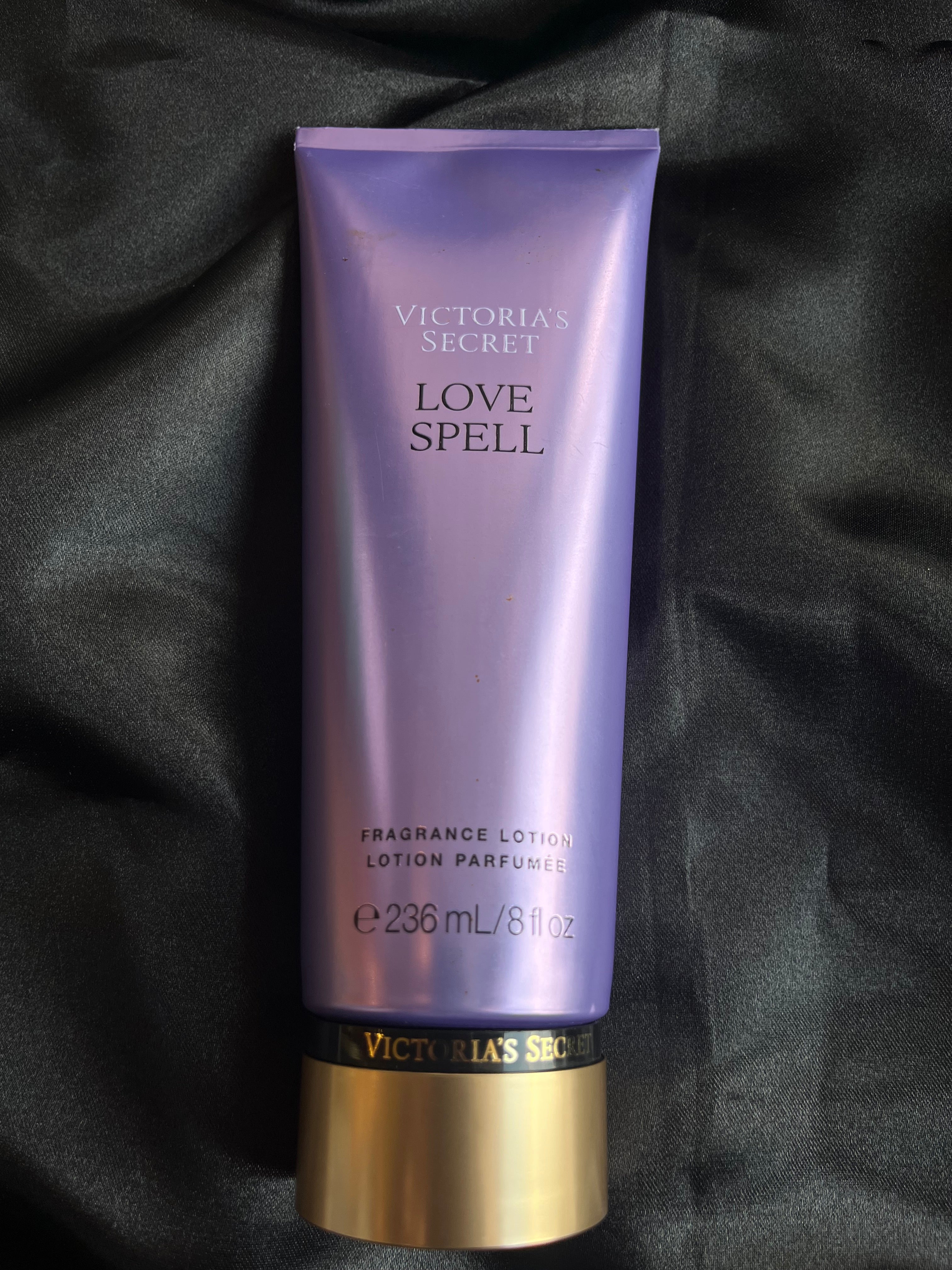 Love Spell Crema