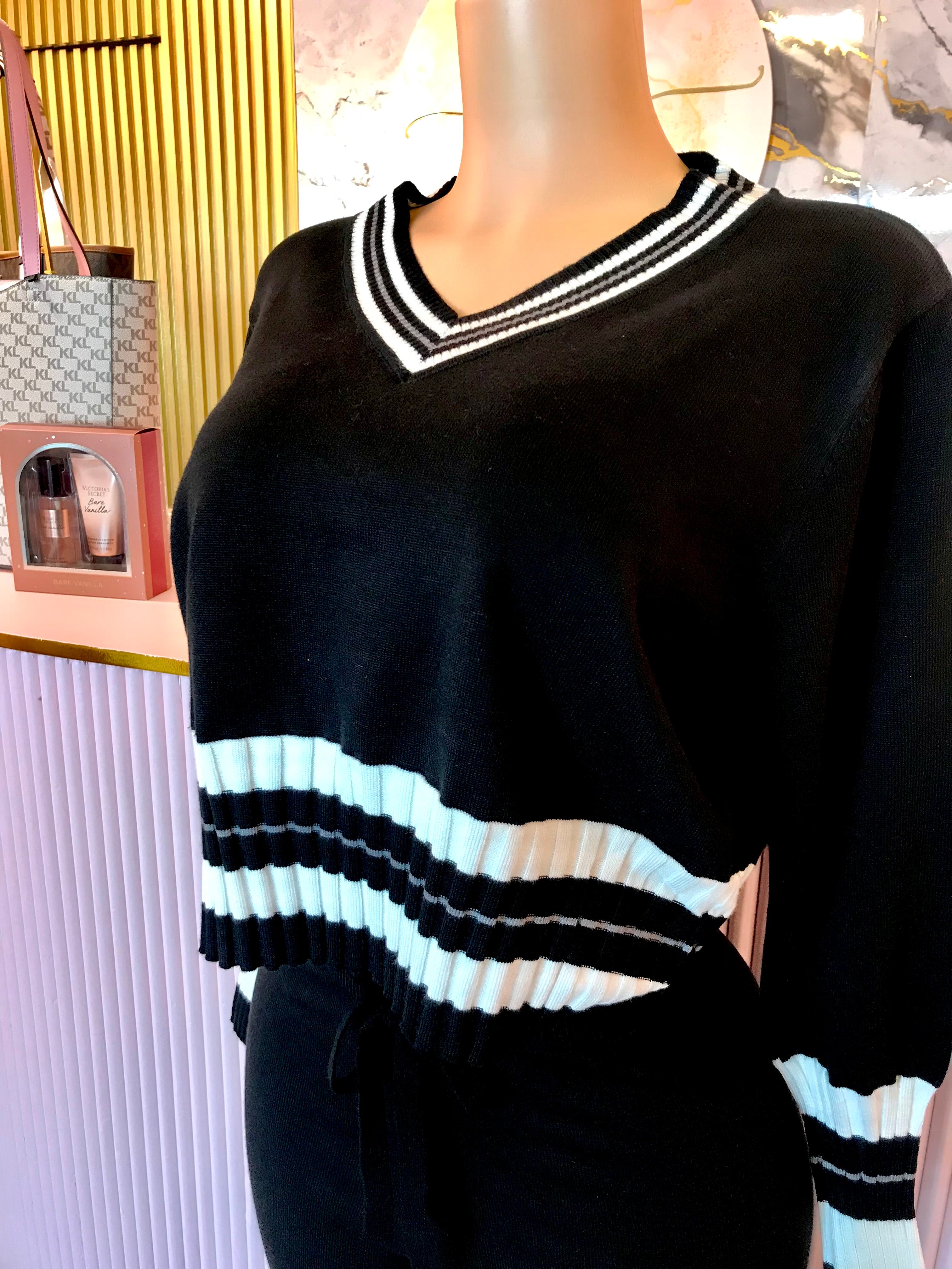Conjunto de Pantalón y Suéter