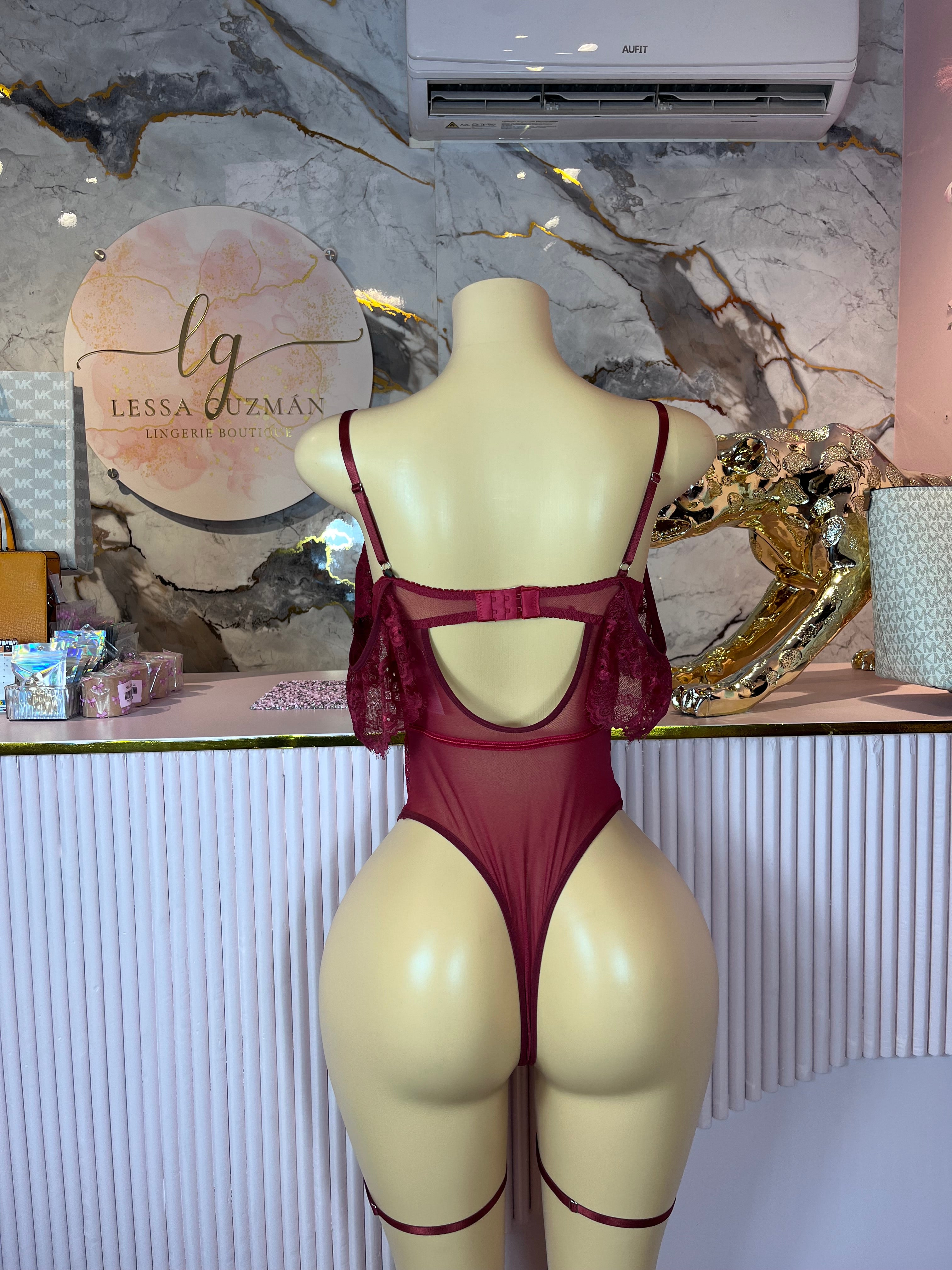 027 Renata