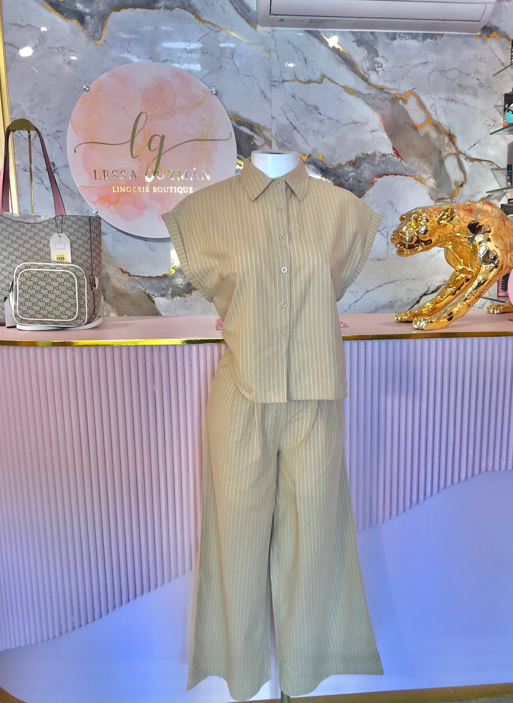 Set Camisa y Pantalón de Rayas