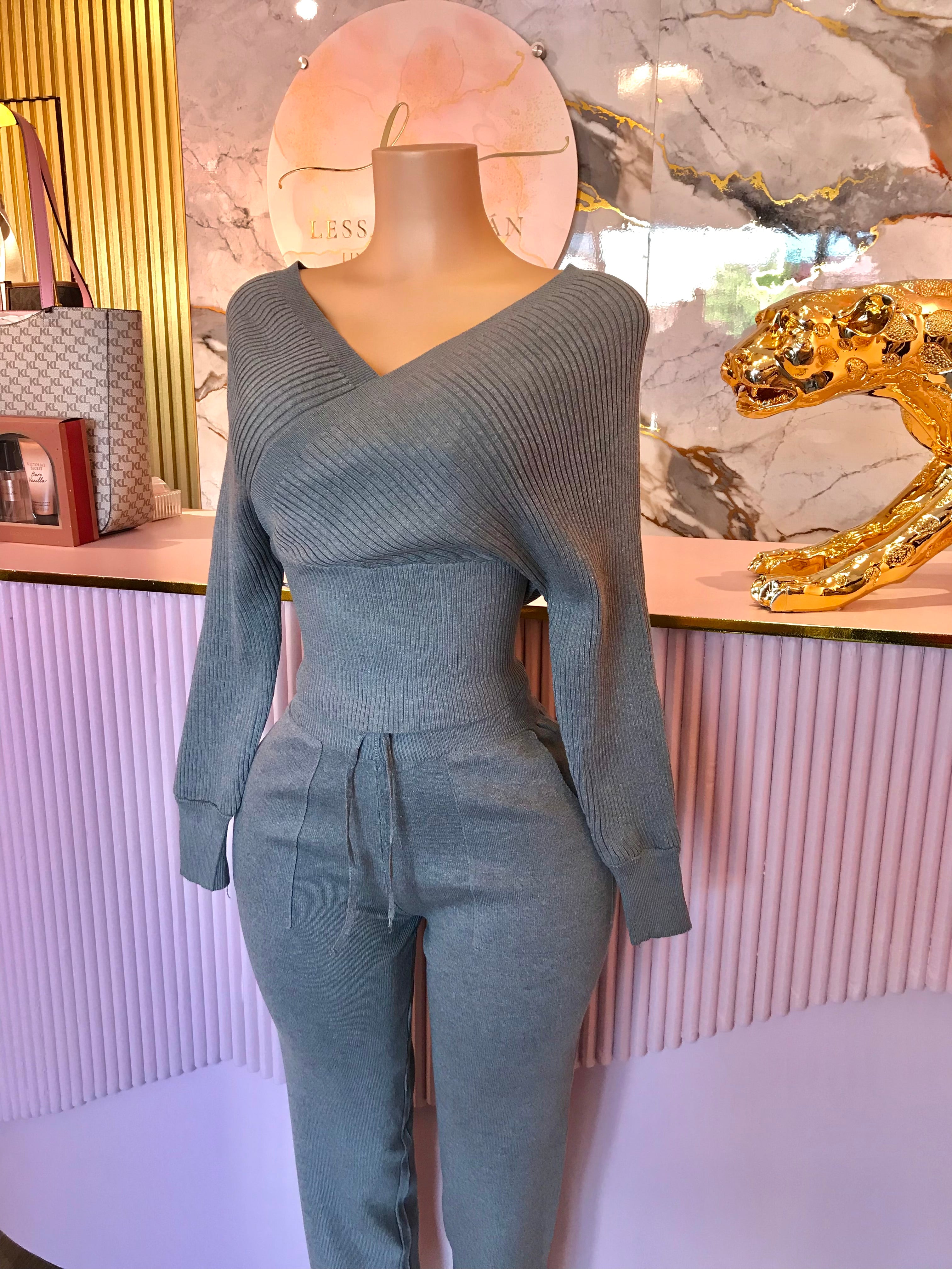 Conjunto Suéter y Pantalón