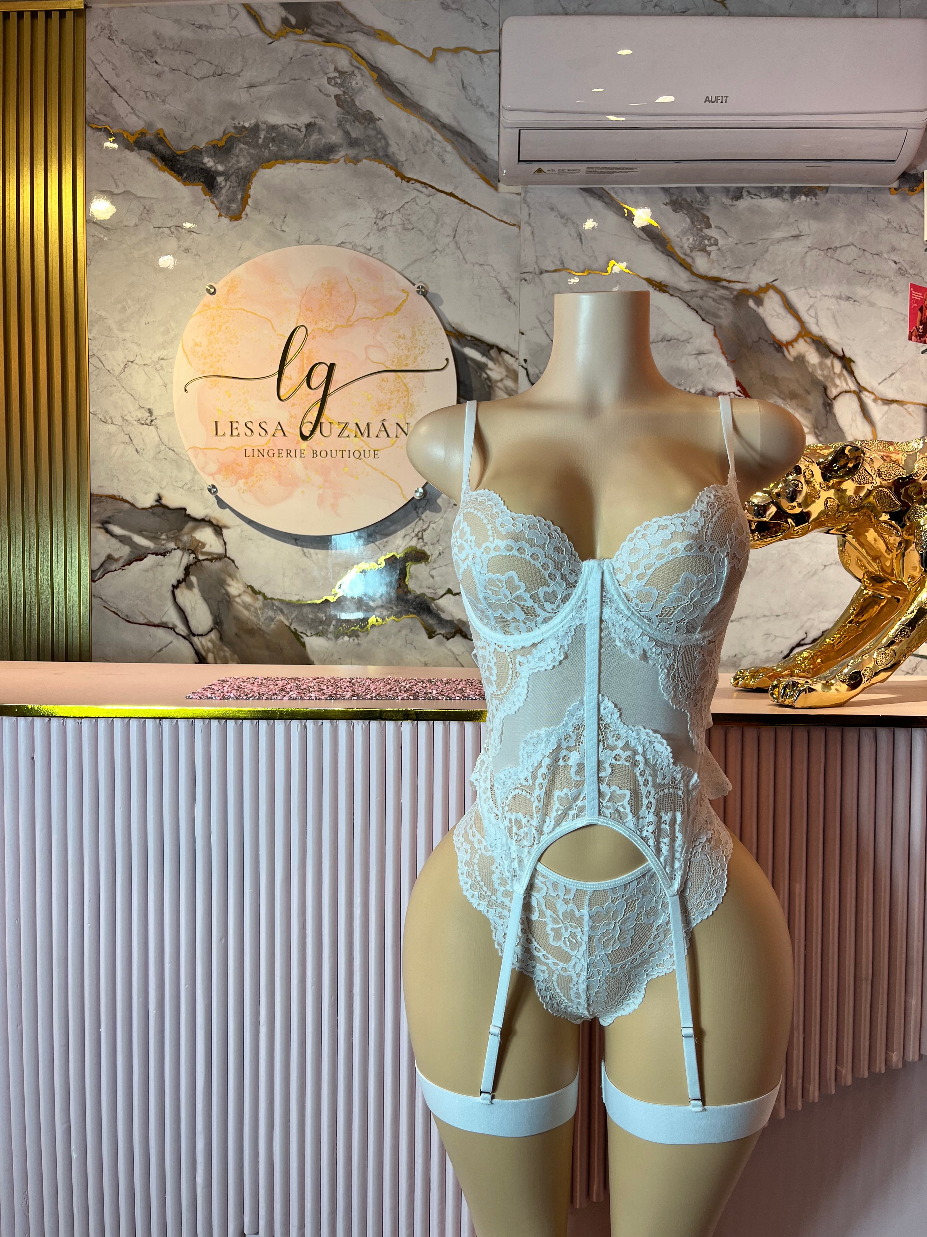 003 Lencería set blanco