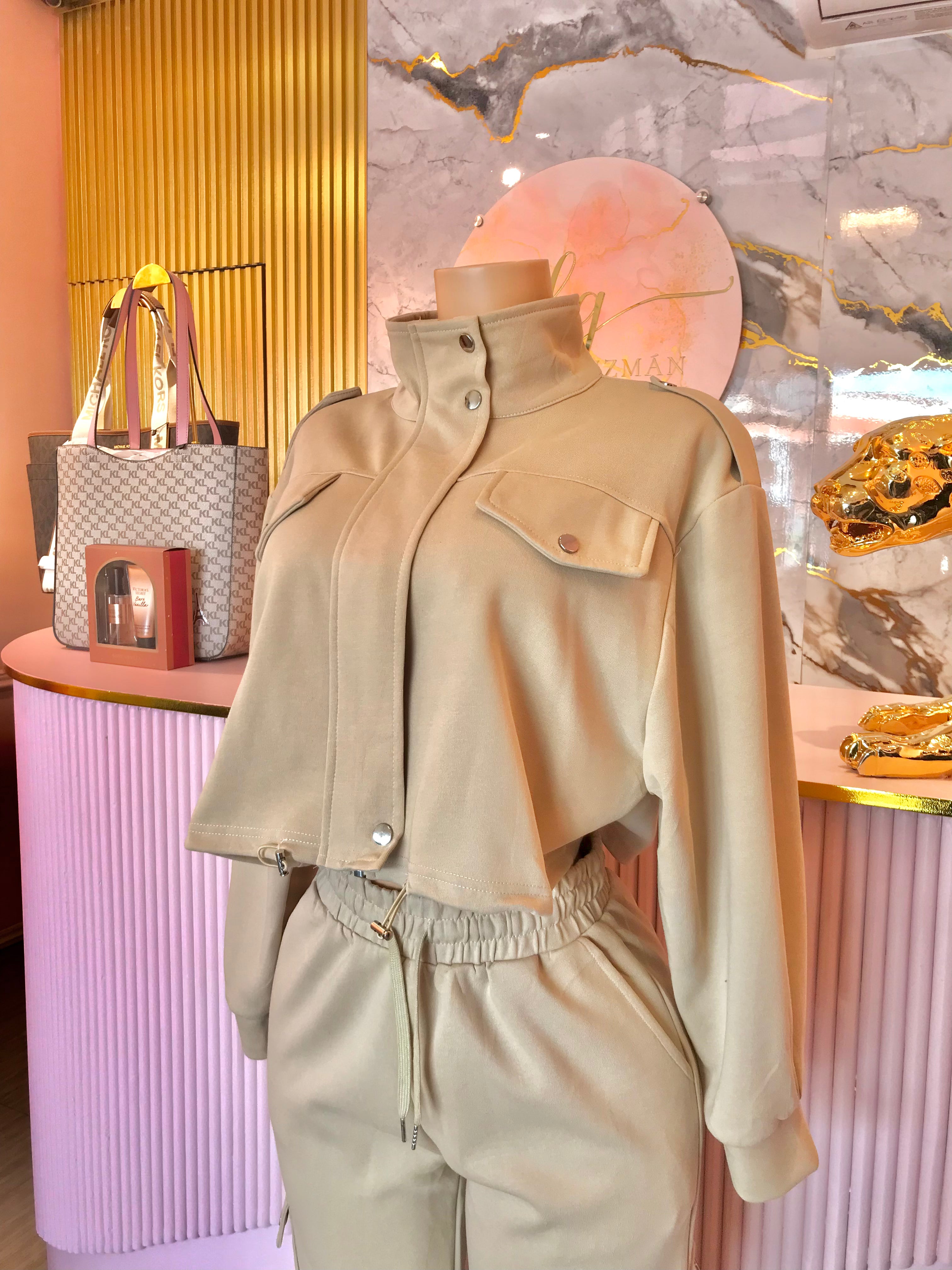 Conjunto Pantalón y Suéter
