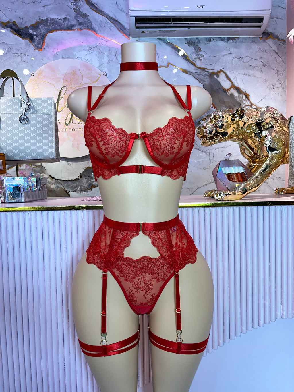 097 Alessia