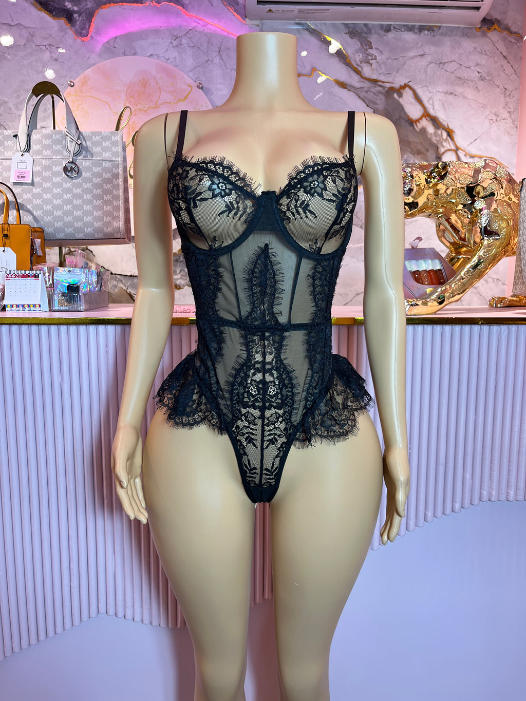 104 Valentina
